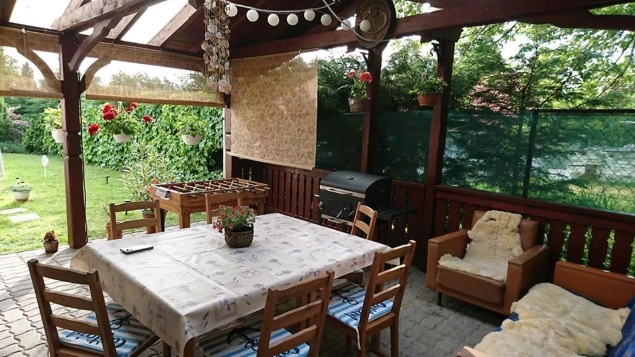 Apartament Liliana Vendeghaz Balatonfůzfő Zewnętrze zdjęcie