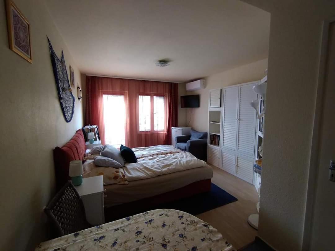 Apartament Liliana Vendeghaz Balatonfůzfő Pokój zdjęcie