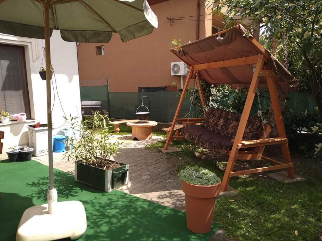 Apartament Liliana Vendeghaz Balatonfůzfő Pokój zdjęcie